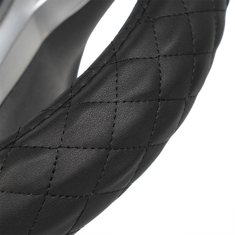 Black premium carbon fiber universal  steering Wheel cover leather easy mounting steering wheel covers