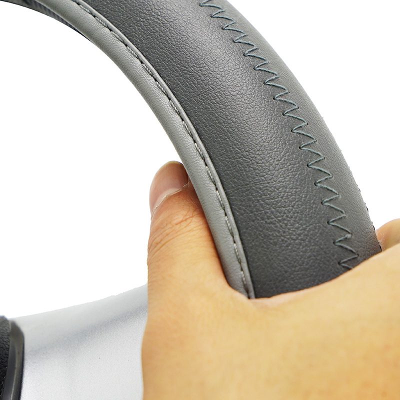 Wholesale Universal Non-slip Plush 13 Inch Car Steering Wheel Cover